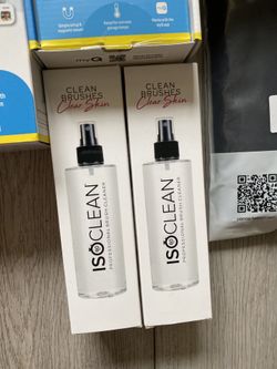 Makeup Brush Cleaner