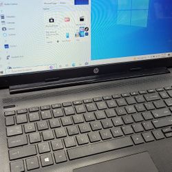 HP Laptop 15.6" Window 10 128GB SSD 4GB Ram