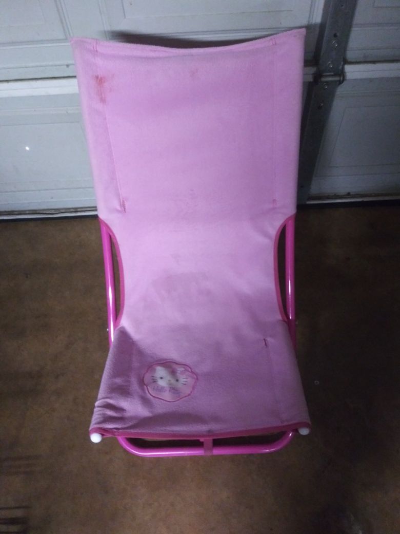 Pink HELLO KITTY foldable chair