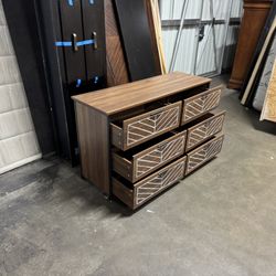 Kids Dresser Read Description $130