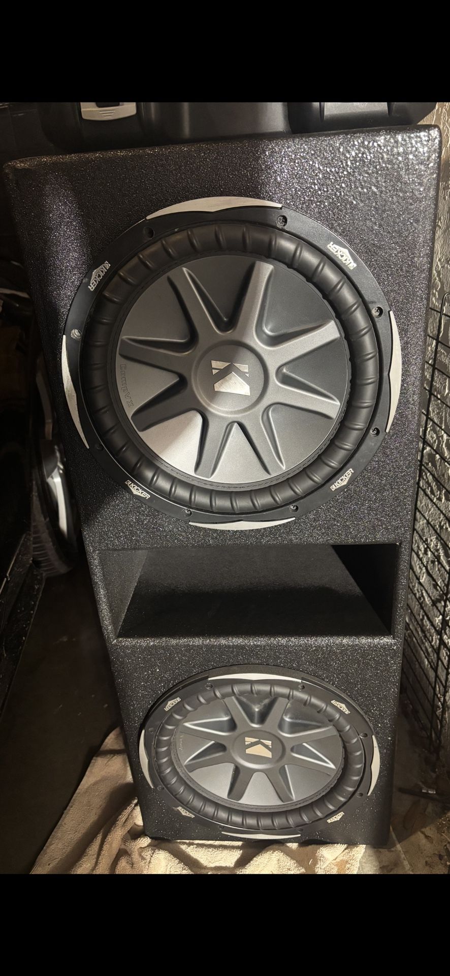 Kicker Subs