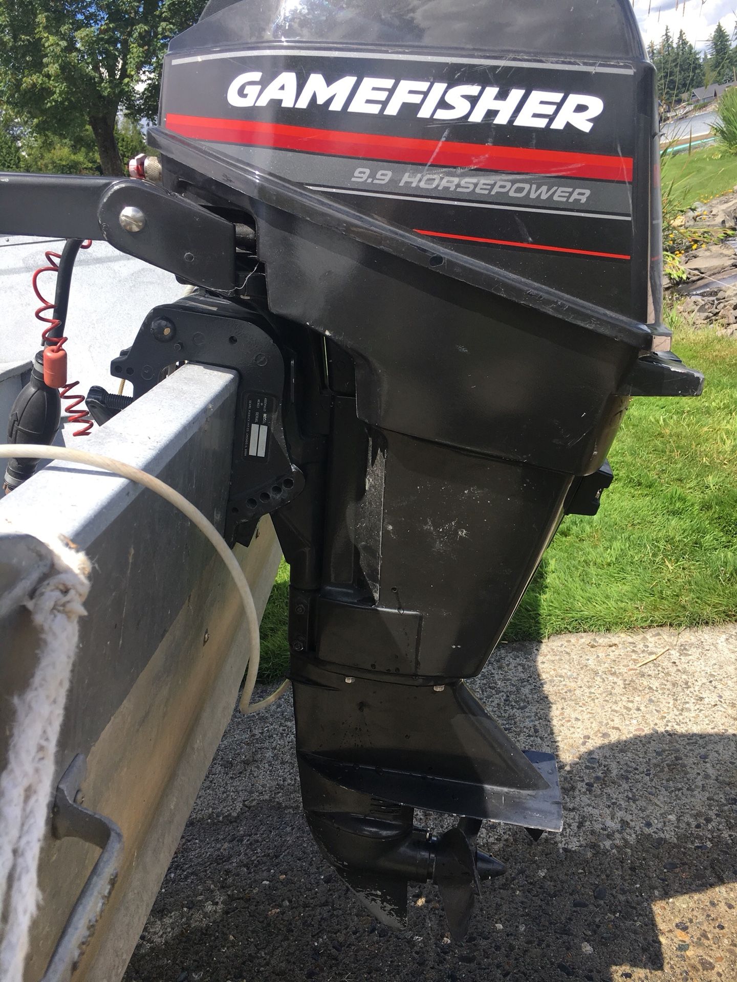 Outboard boat motor, Gamefisher 9.9 hp