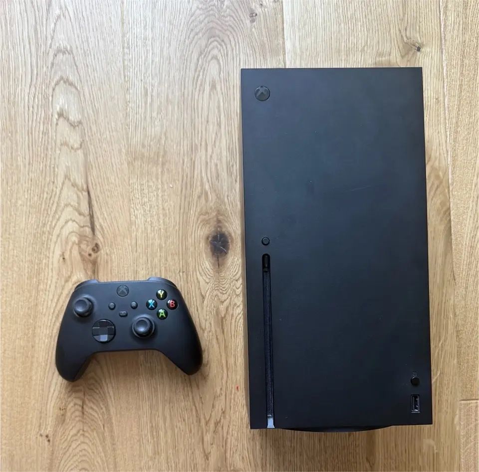 Xbox Series X 1TB Mint