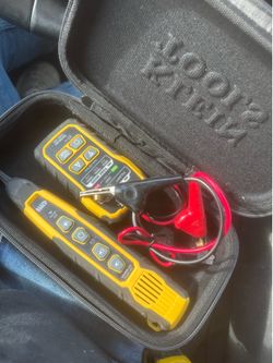 Klein tool voltage tester