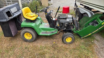 John Deere lx178