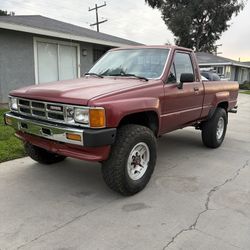1987 Toyota Pickup Turbo 4WD 5 SPEED