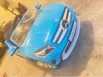 Kids Mercedes Benz Ride on Car