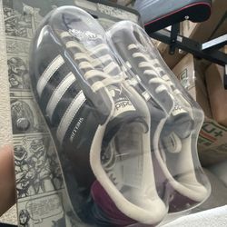 Adidas TMNT Shelltoe “Shredder” – New in Original Collector Packaging