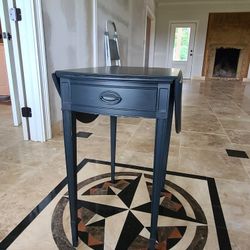 Side Table - Black