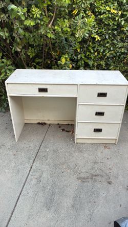 FREE Vintage Wood Desk