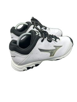 Customize mizuno shop softball cleats