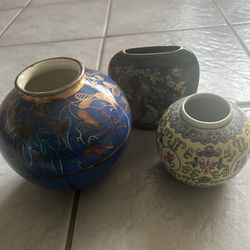 Set of 3 Beautiful Decorative Vases