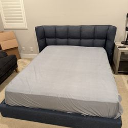 Queen bed, Linen Material. 