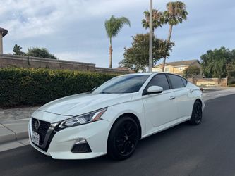 2020 Nissan Altima