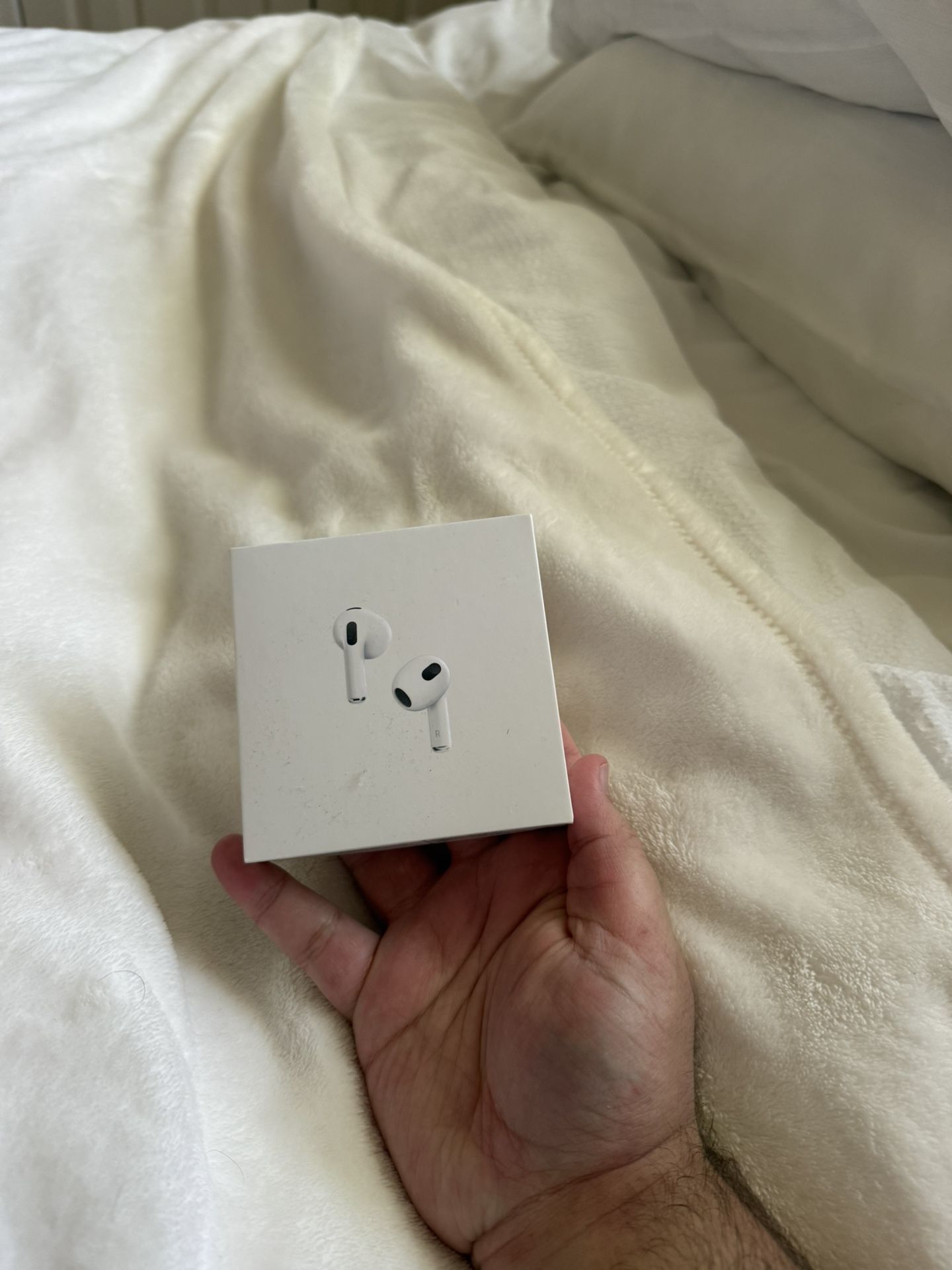 Airpods (3rd Generation)