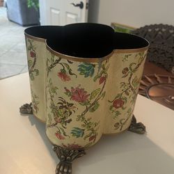 Vintage Style Metal  Floral Planter Pot 
