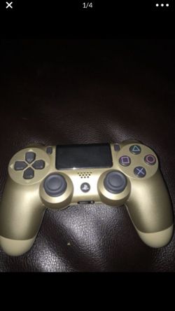 PS4 controller