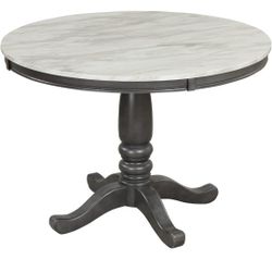 Dining Table with 4 chairs