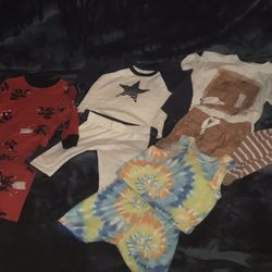 Boys Onesies And Sleepwear 3/6 Mo And Some 3