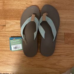Brand New Chaco Girls Flip Flops - Size 7