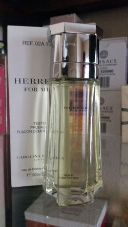 Carolina herrera for men 3.4oz 100MKprepárese para navidad con sus regalos yo vendo perfumes auténticos