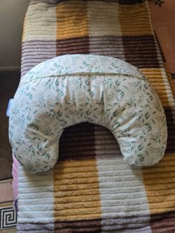 Nursing Pillow