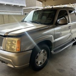 2003 Escalade