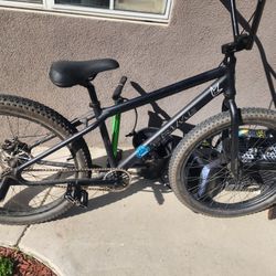 27in. PRIME. BMX  COST. $600. NEW. GREAT  CONDITION. STILL