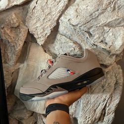 Jordan 5 Low PSG Sz 11.5