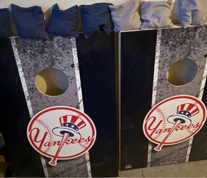 Victory New York Yankee cornhole boards