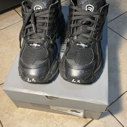 Balenciaga Runner Black