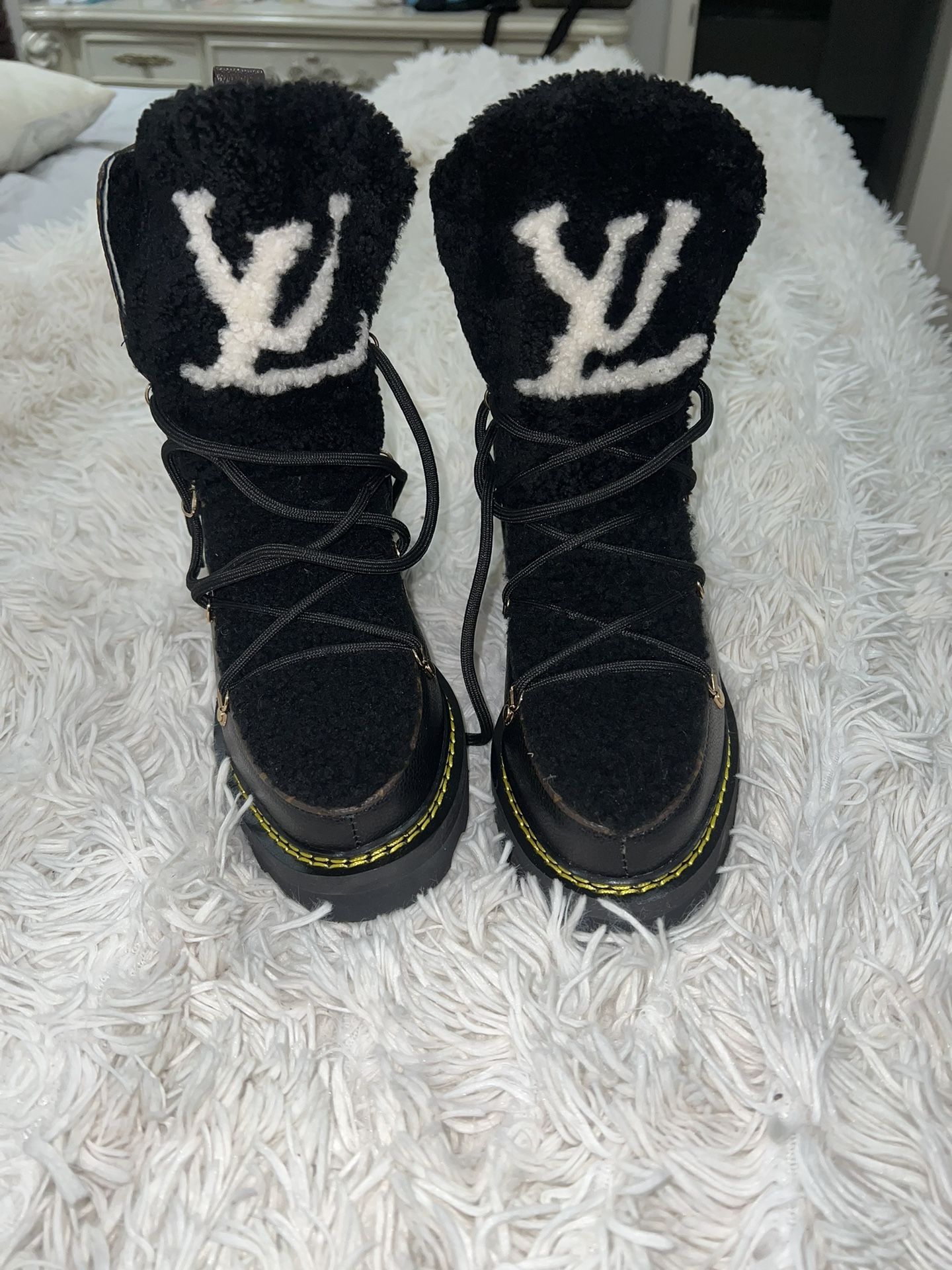 Brand New Louis Vuitton Boots - Size 7