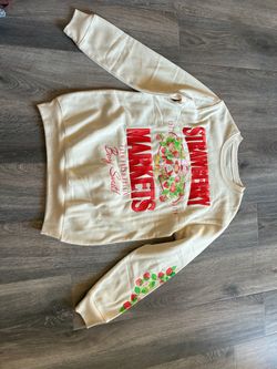 Strawberry Markets Graphic Crewneck Sweatshirt