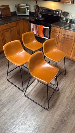 Set of 4 Tan Faux Leather Bar Stools