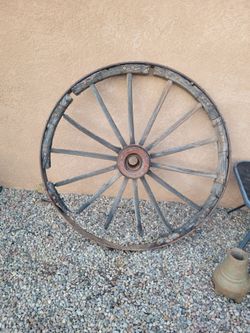 Vintage Wagon Wheel