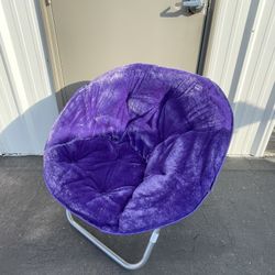 New Foldable Fluffy chair