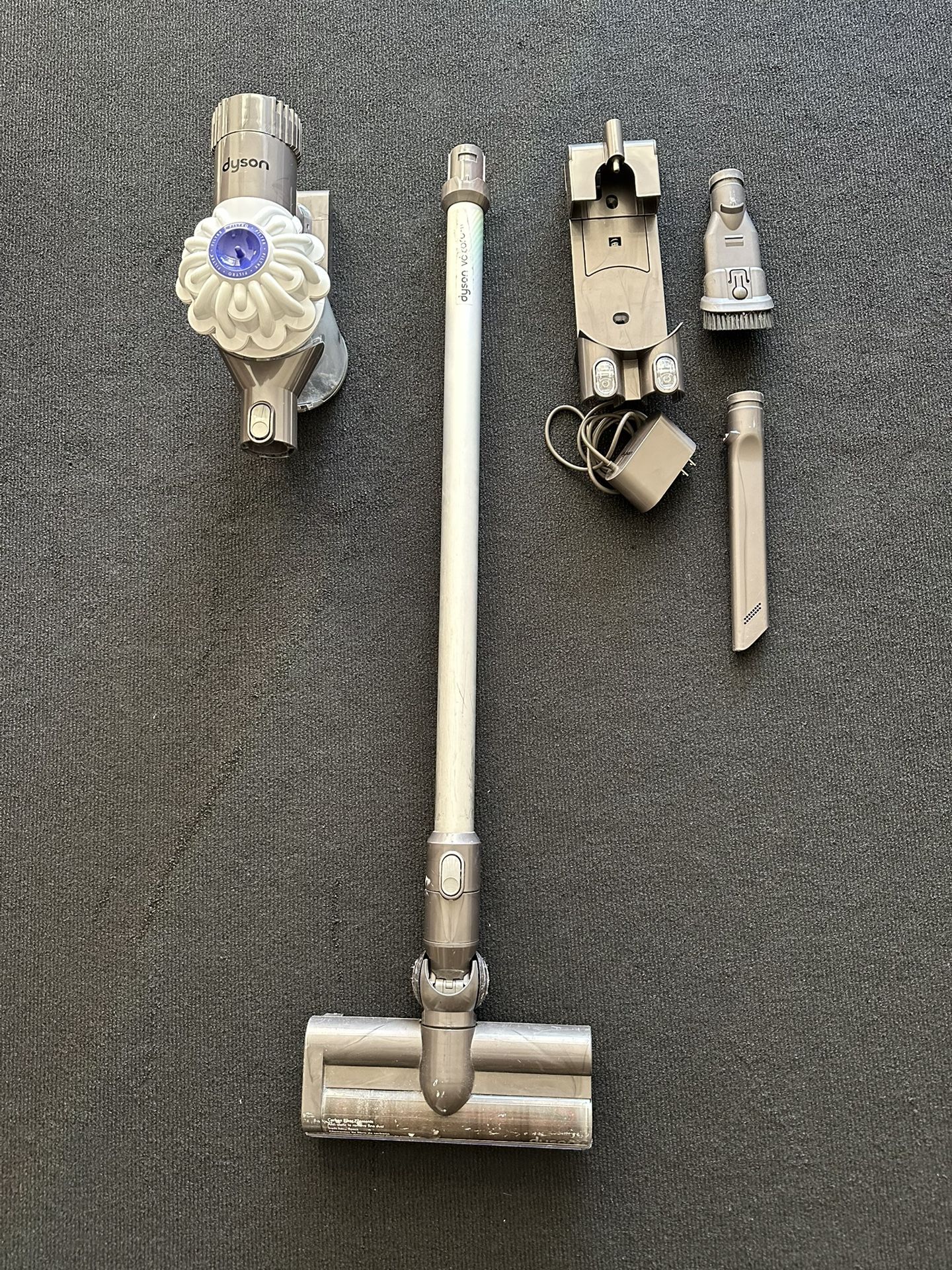 Dyson V6 Cord-Free Vacuum