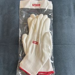 Supreme Rubberized gloves