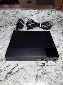 Sony BDP-S3700 Smart Streaming Blu-ray DVD Player Wi-Fi Full HD 1080p NO REMOTE
