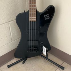 EPHIPHONE GOTH THUNDERBIRD BASS GUITAR.