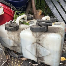 Mercury Outboard Engine Oil Tanks For 2 Stroke Oil, Both Full