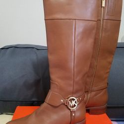 Michael Kors Boots (Size 7.5) Excellent Condition