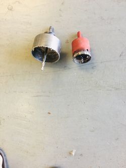 Hole saws
