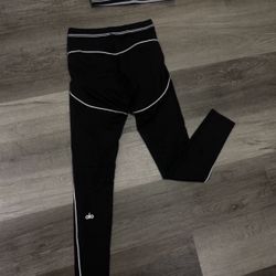 Alo Yoga Set