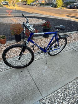 Specialized Hard Rock 28 Inch Mountain Bike