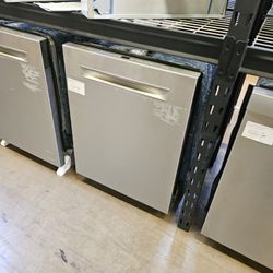 Stainless Steel 24 Inch Wide Bosch 500 Series