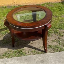 Round Coffee Table 
