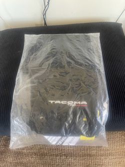 Toyota tacoma floor mats