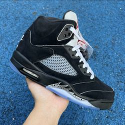 Jordan 5 Metallics