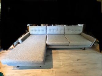 Gray Sectional Sofa with reverseable Chaise Lounge
